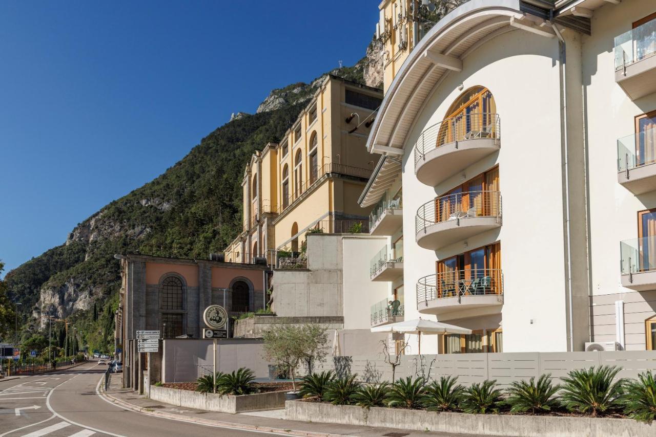 Exclusive Suites Riva Εξωτερικό φωτογραφία
