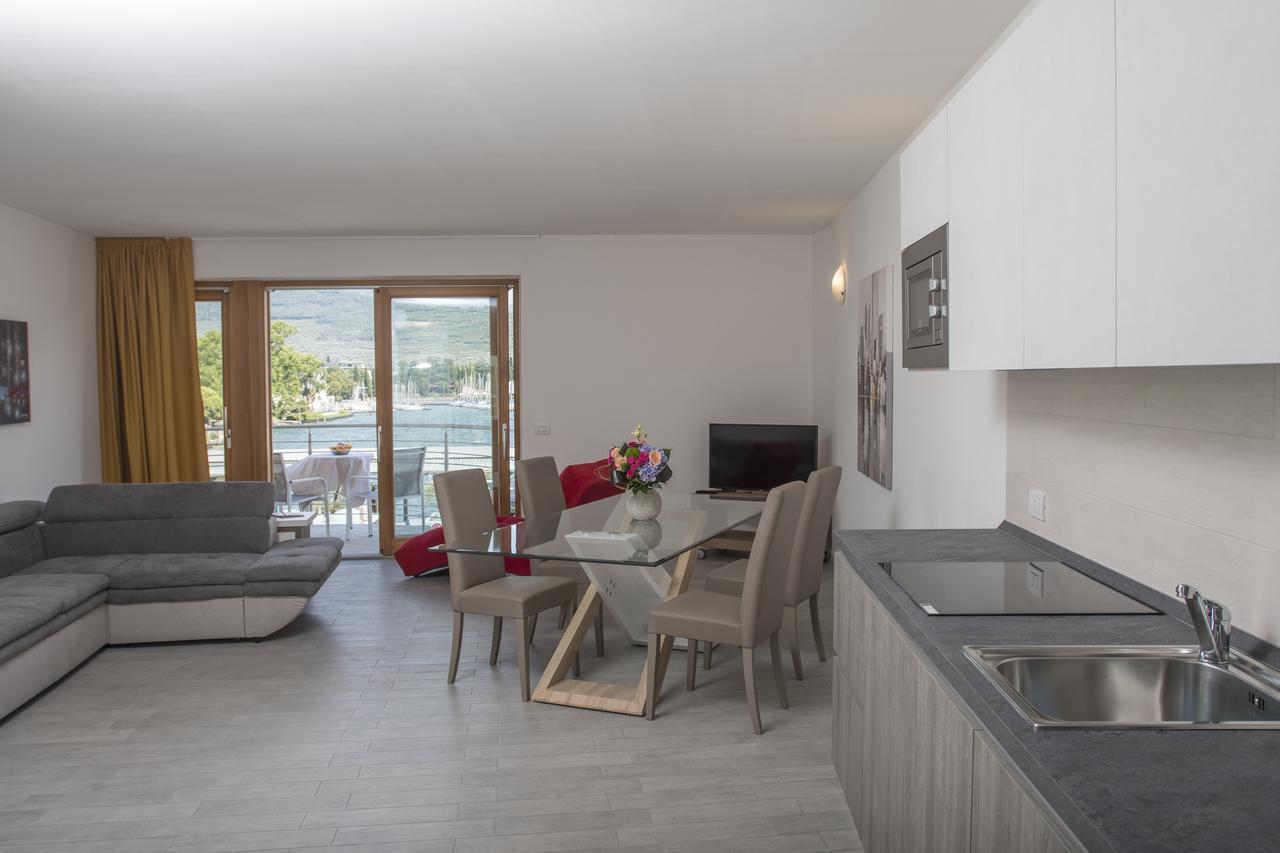Exclusive Suites Riva Εξωτερικό φωτογραφία