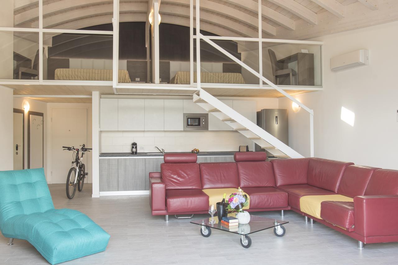 Exclusive Suites Riva Εξωτερικό φωτογραφία